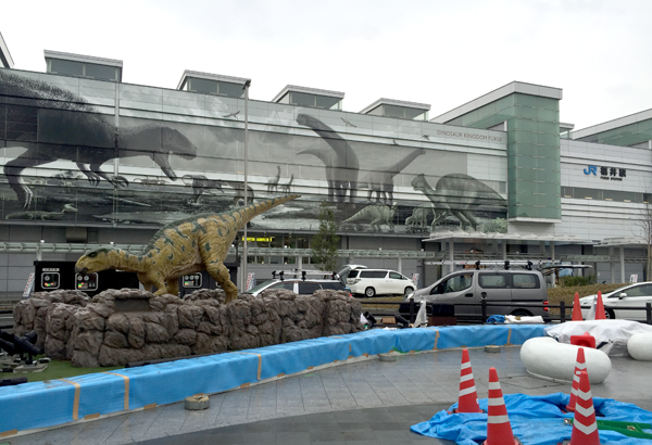 JR福井駅前